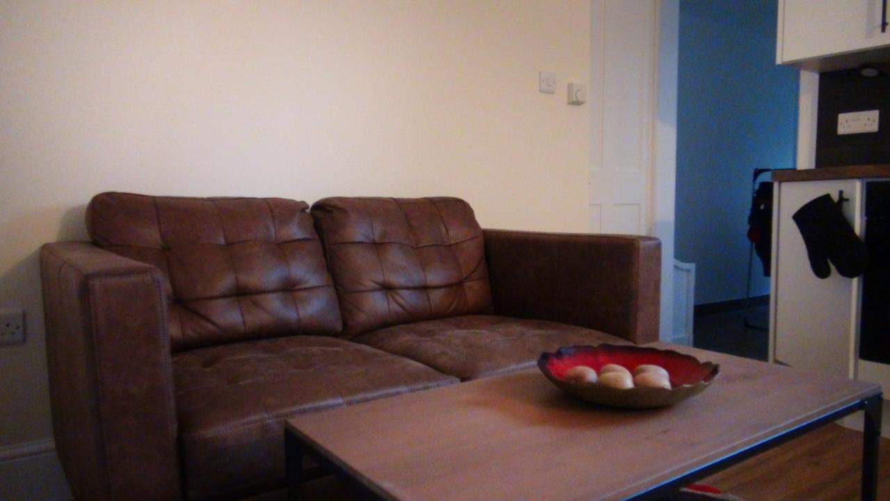 Cosy Central Canterbury - Modern Victorian Esterno foto