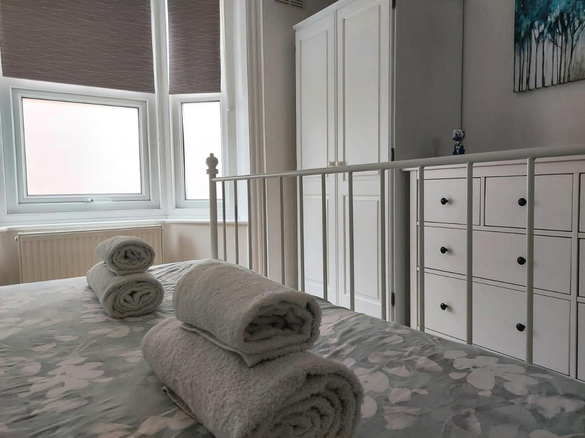 Cosy Central Canterbury - Modern Victorian Esterno foto