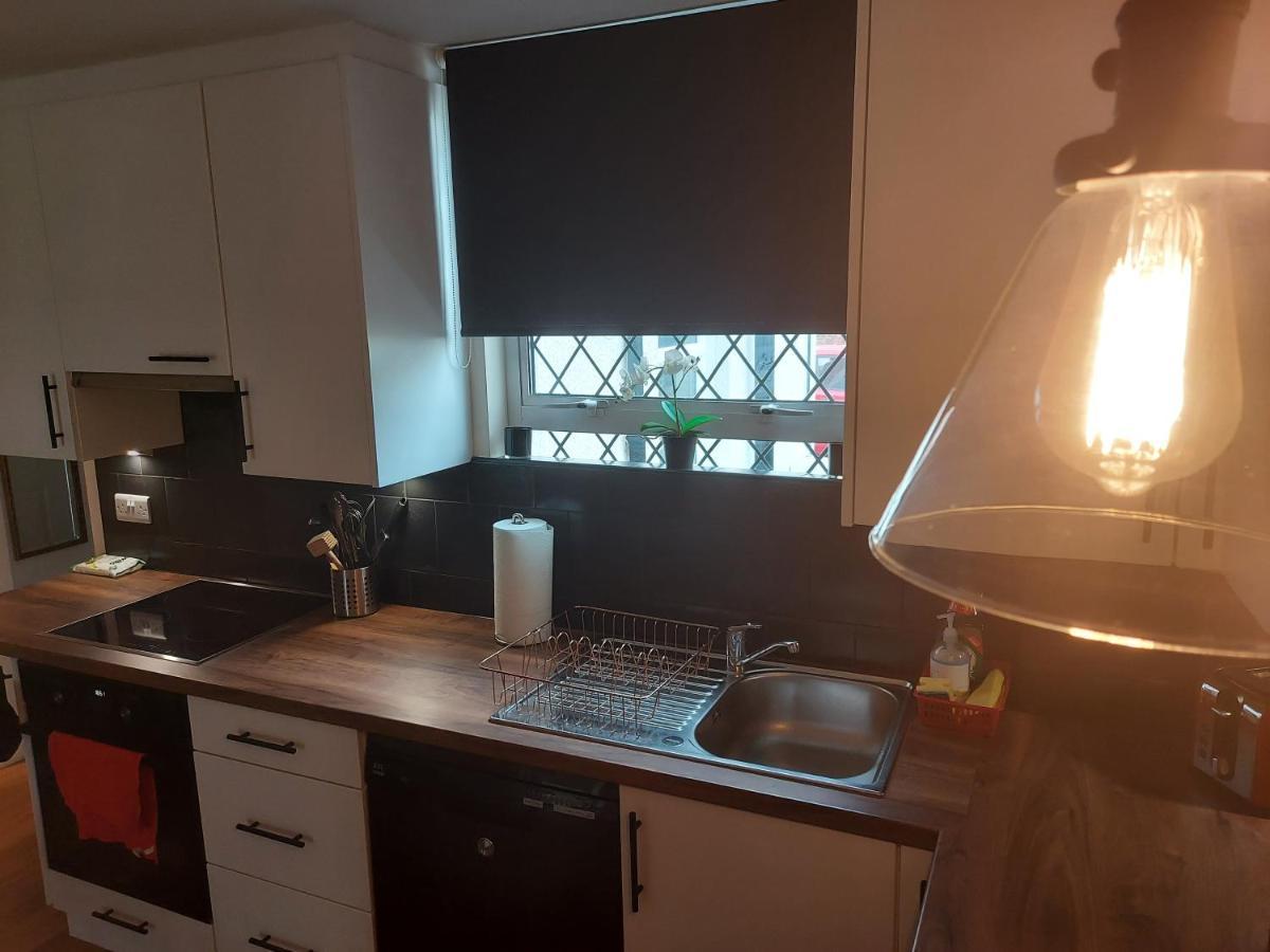 Cosy Central Canterbury - Modern Victorian Esterno foto